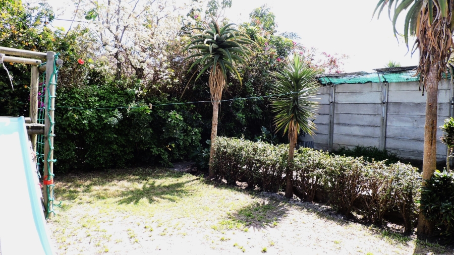 5 Bedroom Property for Sale in Churchill Estate Western Cape